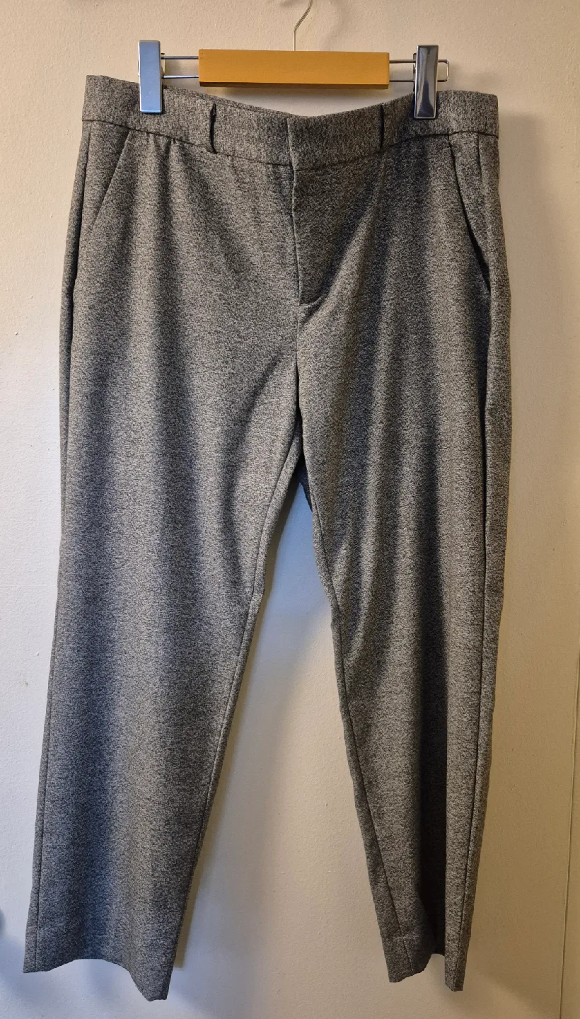 Size 10 Women's dress pants image indicator(3)