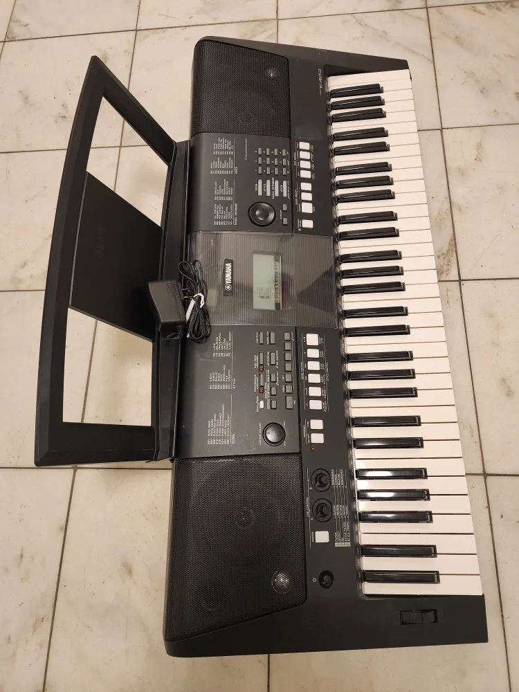 Yamaha PSR-E423 Keyboard image indicator(3)