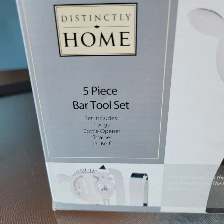 Distinctly Home 5-Piece Bar Tool Set image indicator(3)