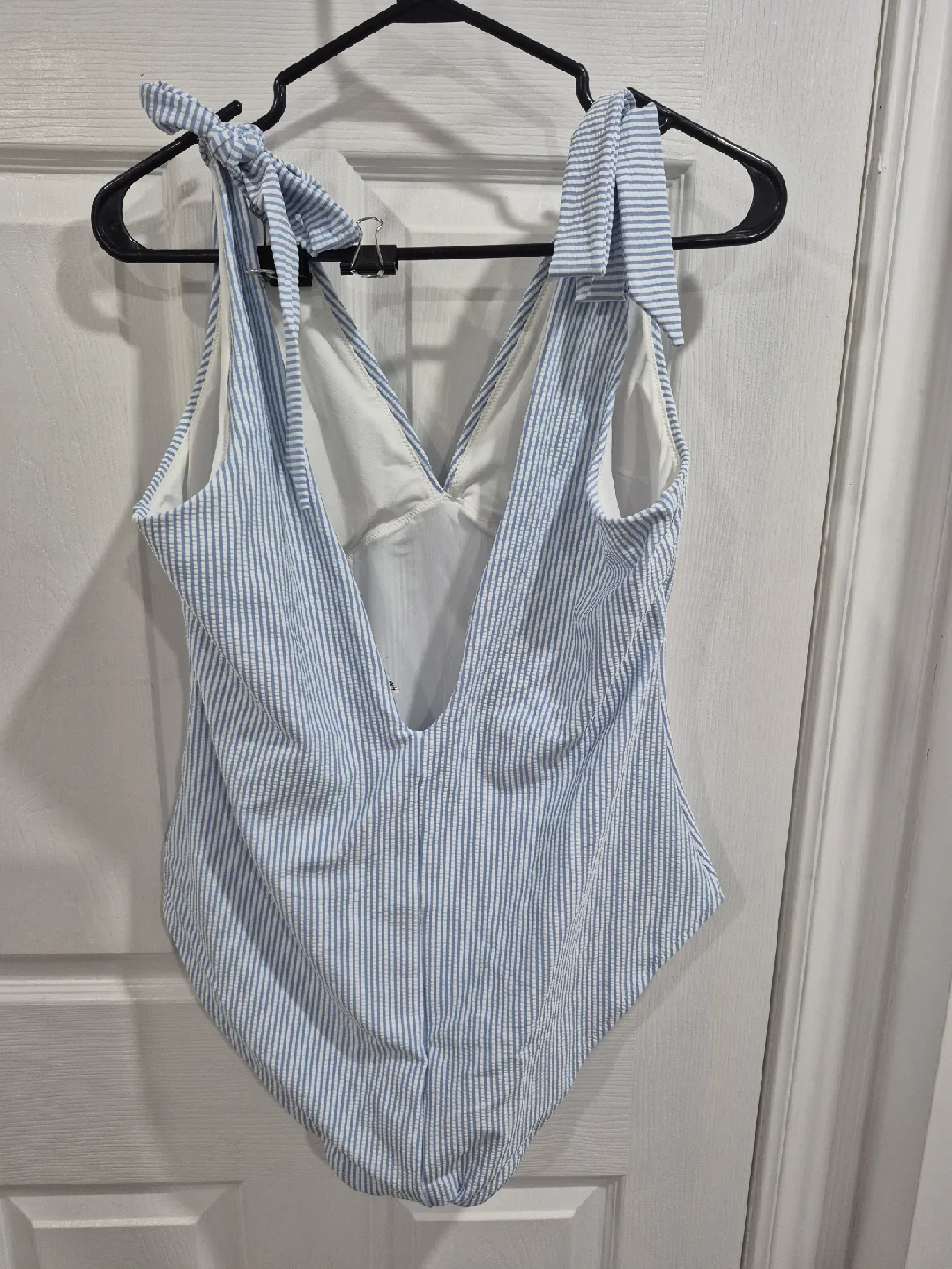 Striped One-Piece Swimsuit Never Worn image indicator(3)