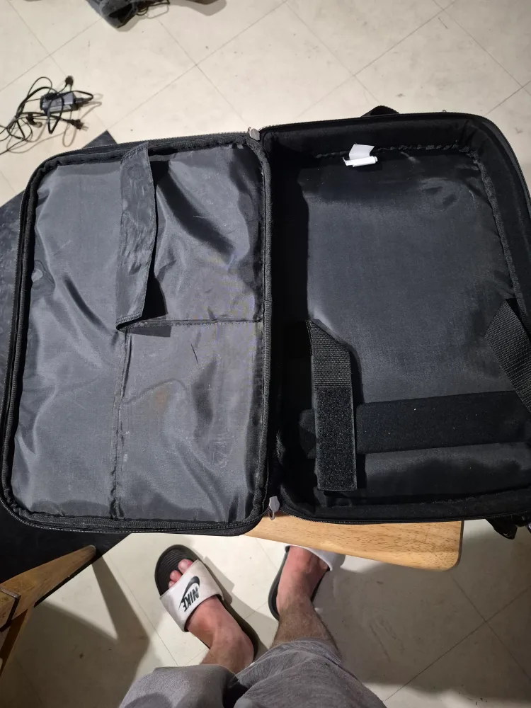 Targus Black Laptop Bag image indicator(2)
