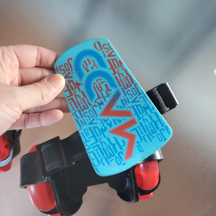 Madd Light-Up Rollers for kids image indicator(3)