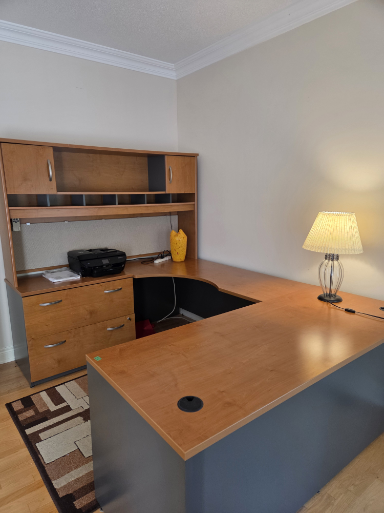 Office Desk with Hutch