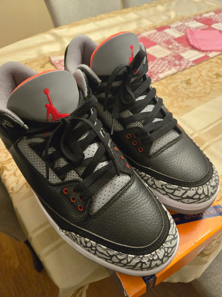 靴 Nike Air Jordan 3 Retro \"Black Cement\" Nike Air Jordan 3 Retro Black Cement 2017 Size9 854262-001