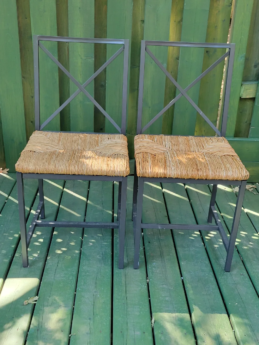 2 METAL Frame Chairs thumbnail