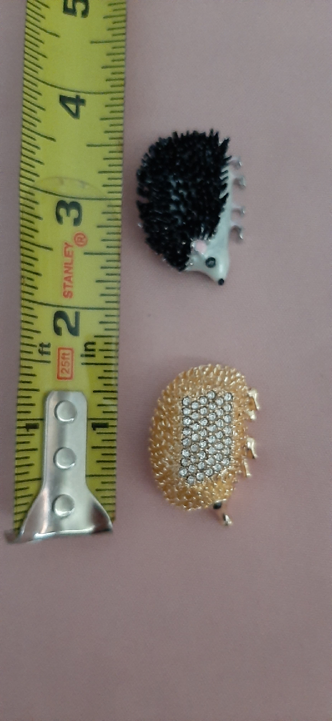 Hedgehog Brooches  $10. Each - photo 4