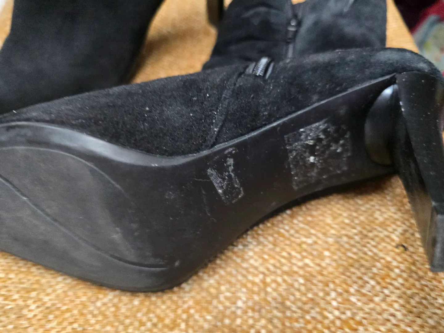 Aldo Black Suede Ankle Boots - Size 8 image indicator(5)