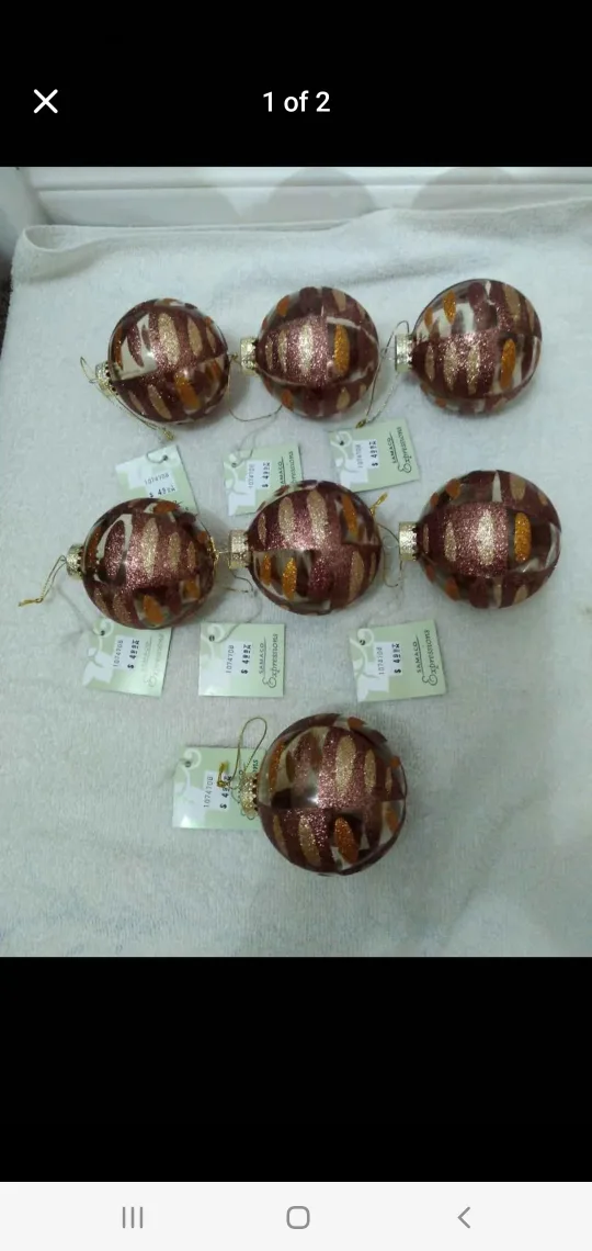 (New) Christmas glass balls $10 for all🥕 thumbnail