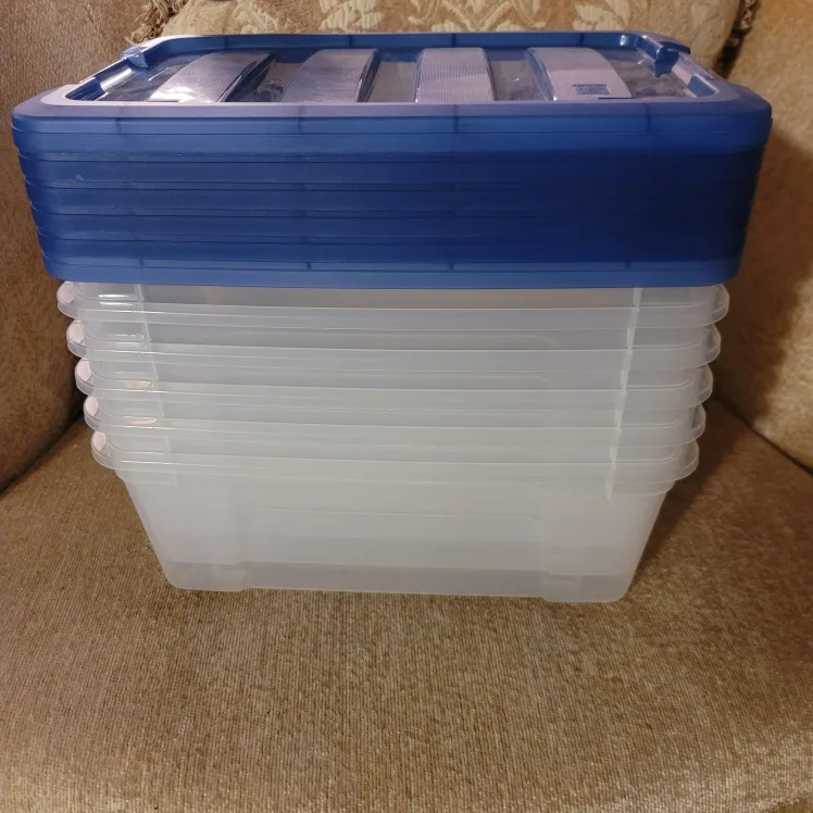 🥕6 Sterilite Clear Plastic Storage Bins with Blue Lids thumbnail