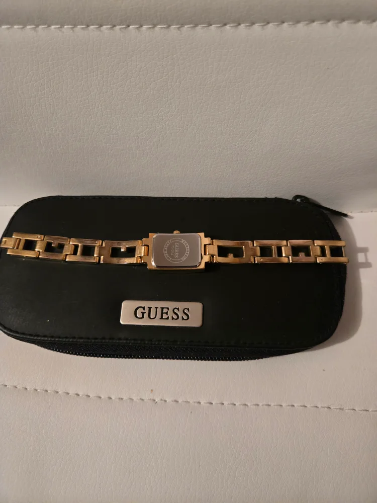 Guess Gold Women's Watch with Case