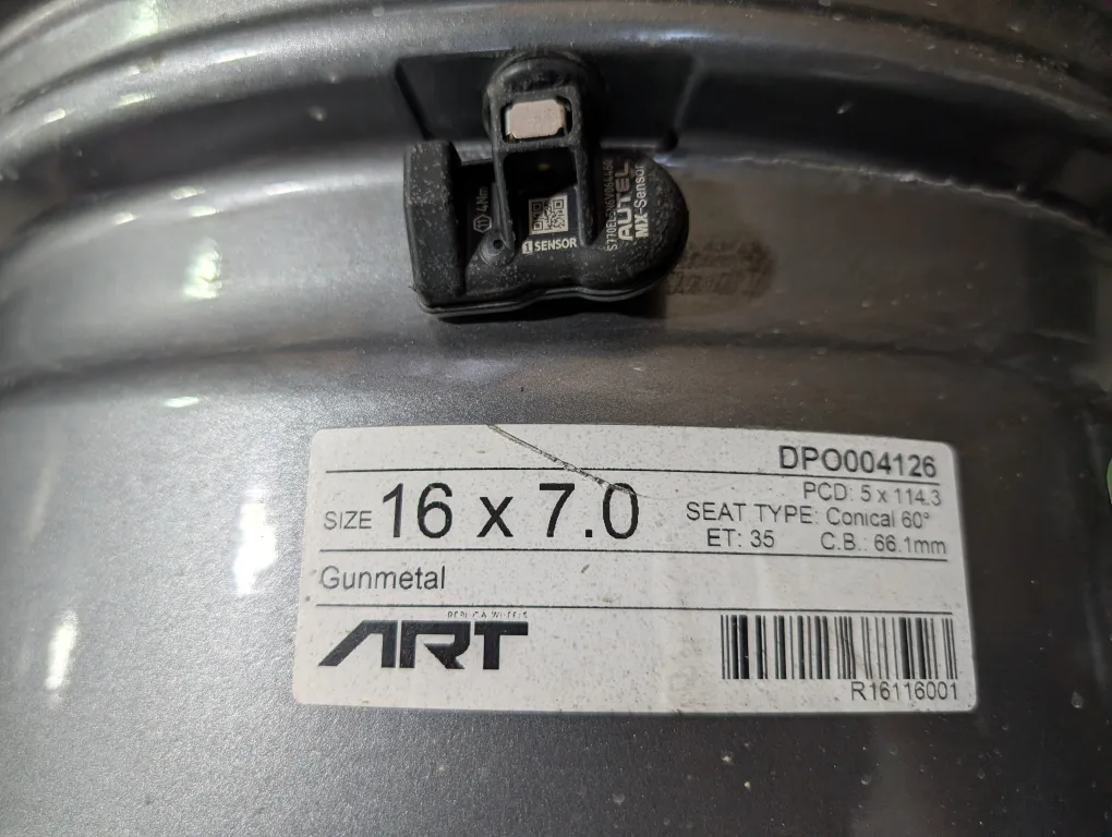 (4)-16 Inch Aftermarket Nissan Alloy Rims/TPMS Sensors image indicator(6)