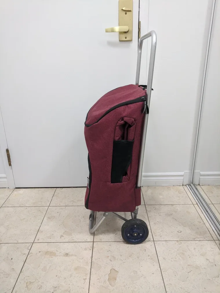 Maroon Rolling Cooler Bag image indicator(3)