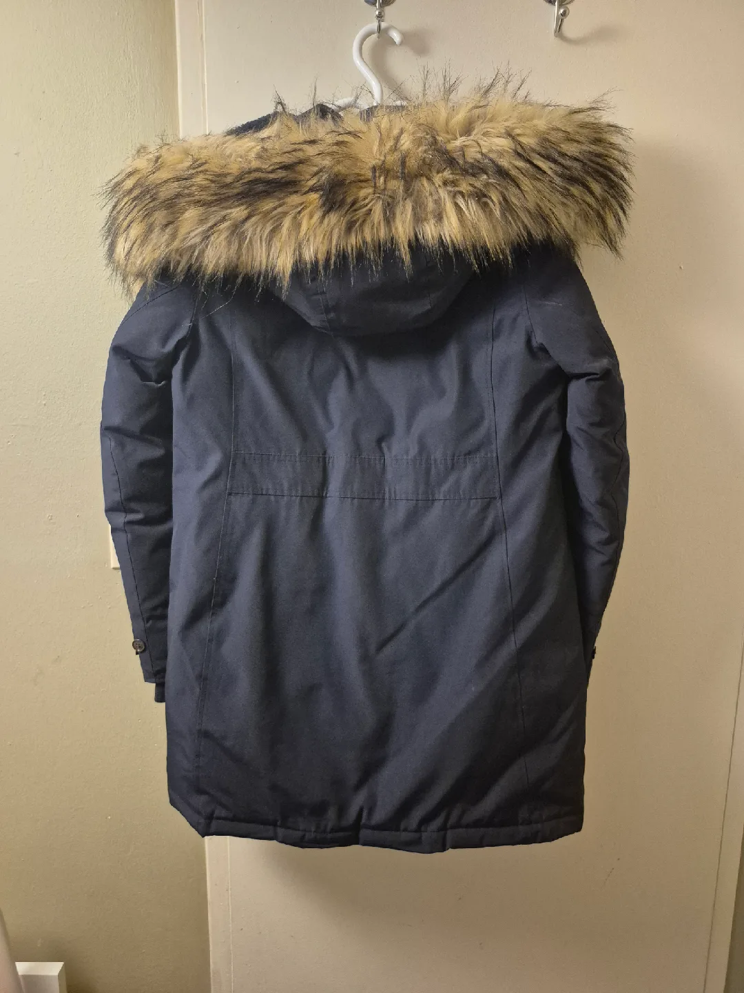 Nordic Down Parka - Size Small image indicator(2)