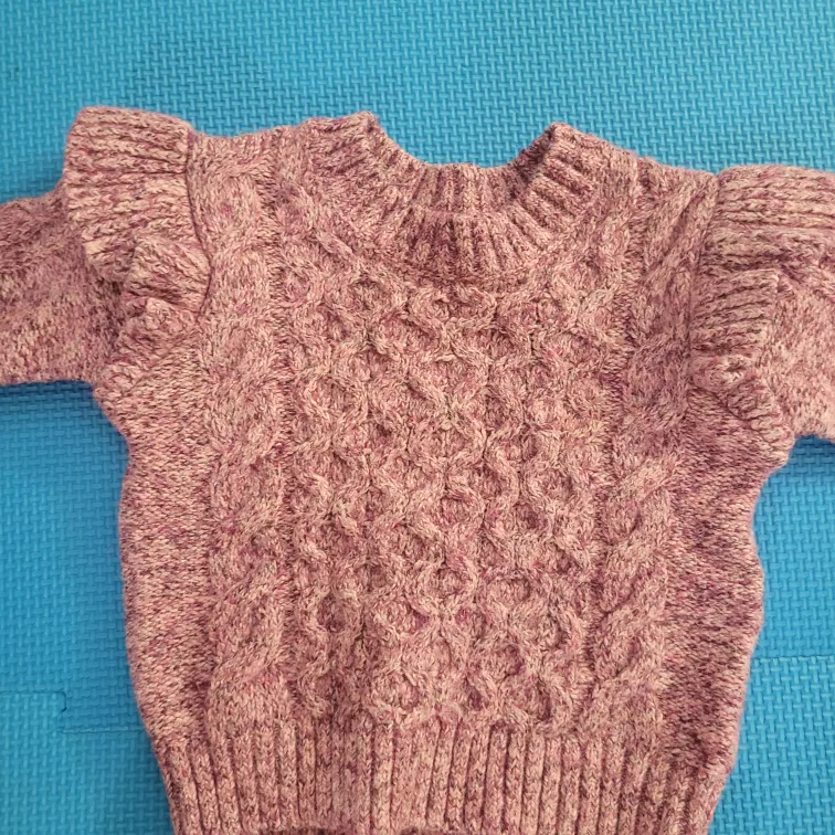Old Navy 3-6M Knit Outfit image indicator(2)