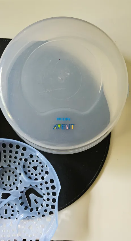 Philips Avent Microwave Steam Sterilizer thumbnail