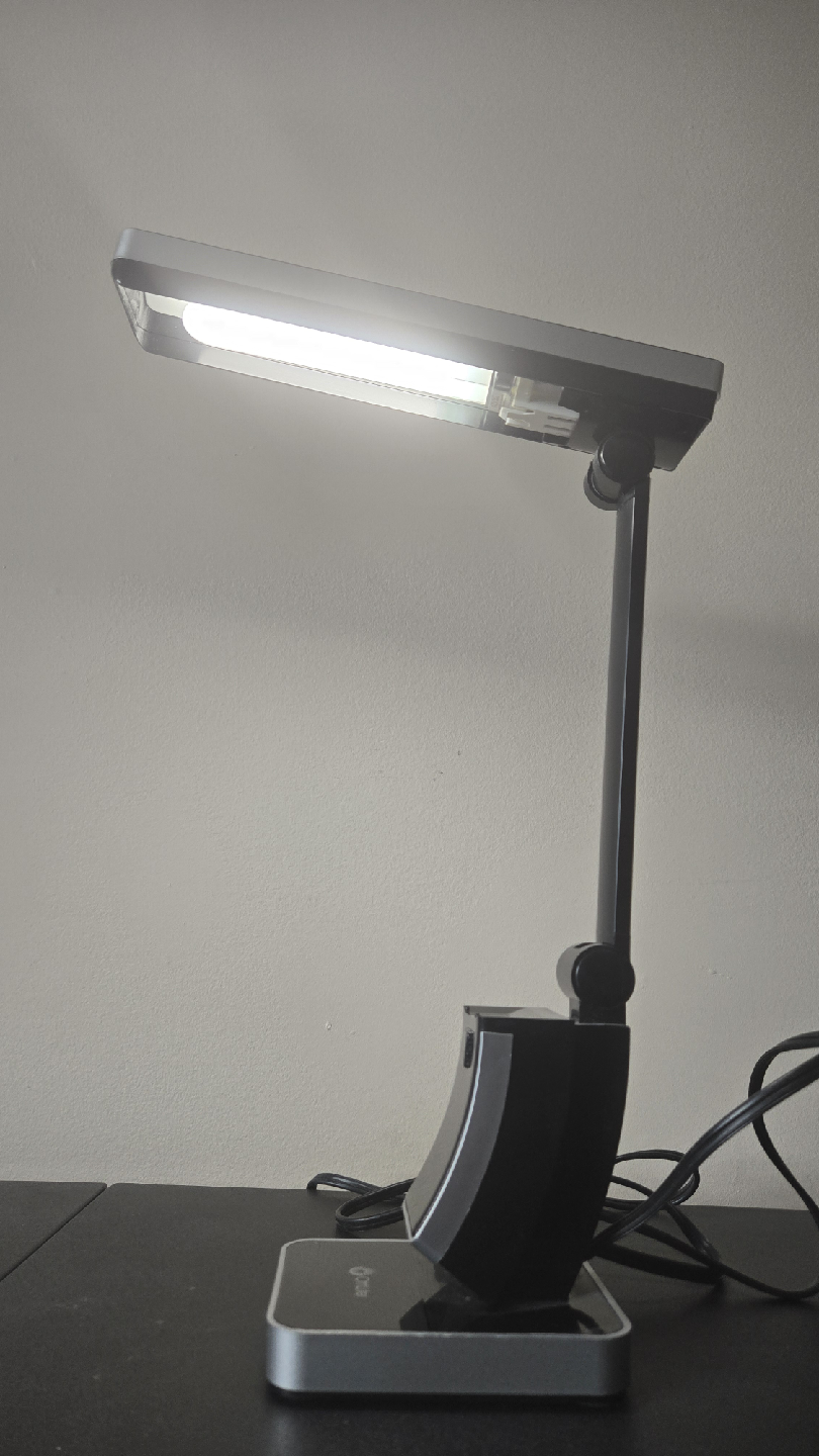 OttLite Desk Lamp - photo 4