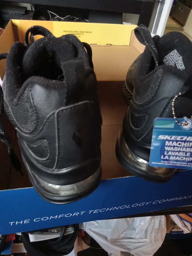 Skechers Machine Washable Sneakers - Size 7 image indicator(3)