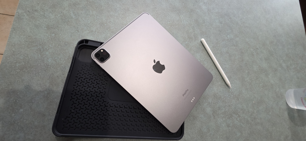iPad Pro 11” (4th Gen, 2020) – 256GB + Apple Pencil + Pouch - photo 4