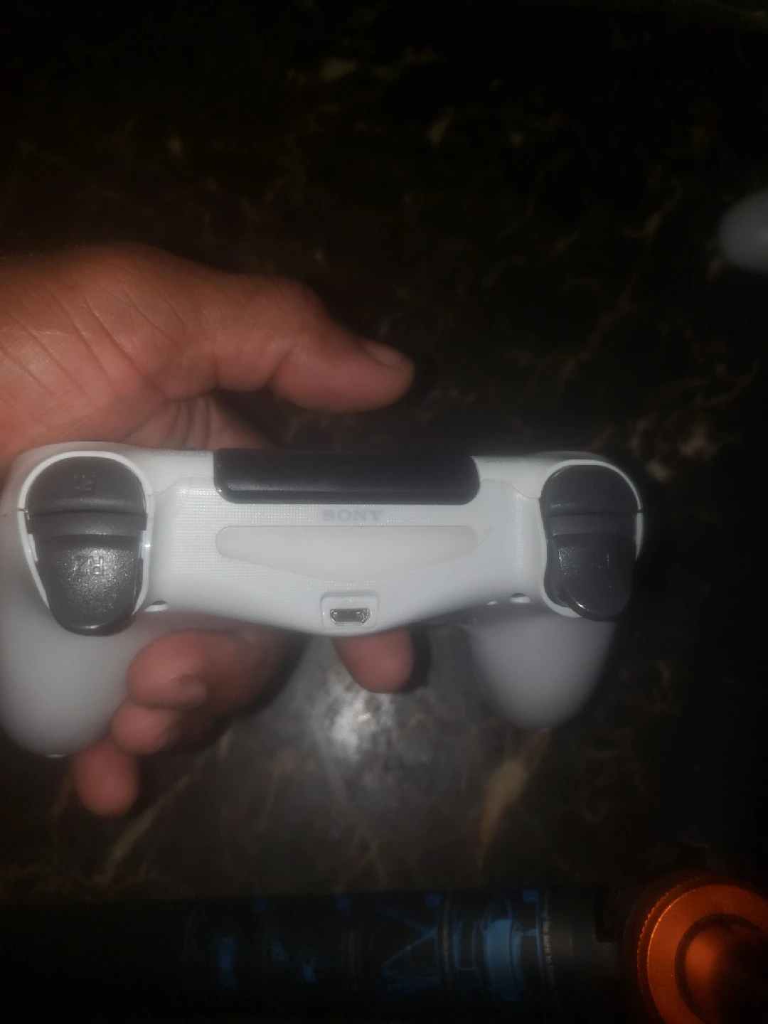 White Sony PlayStation 4 Dualshock Controller - photo 4