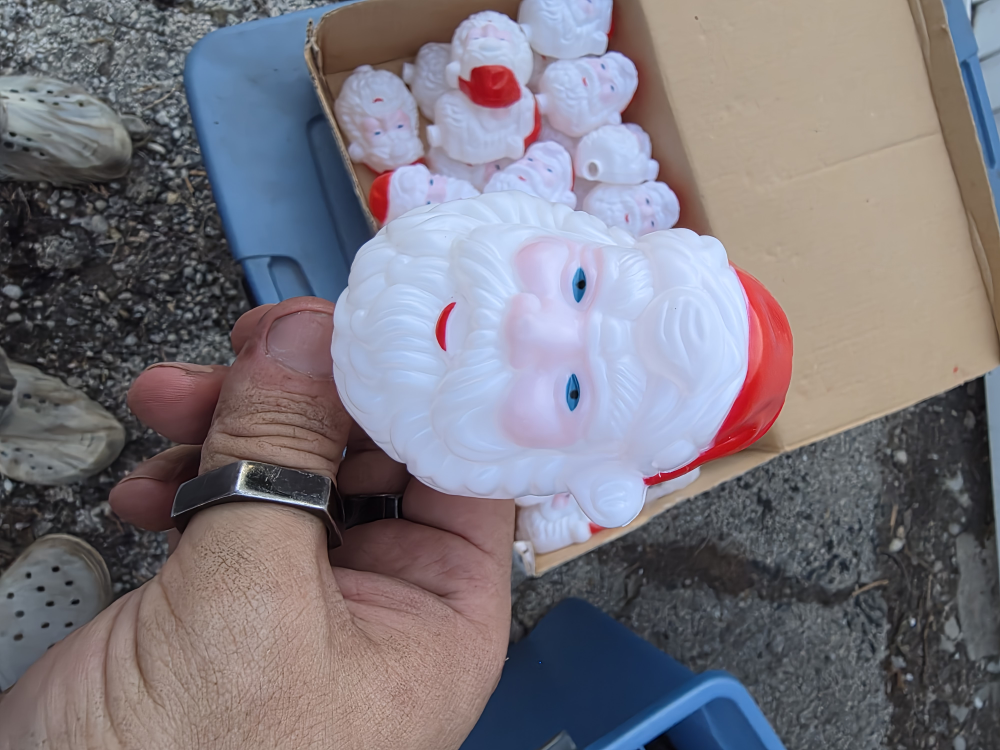 Vintage Santa String Light Heads and Lights