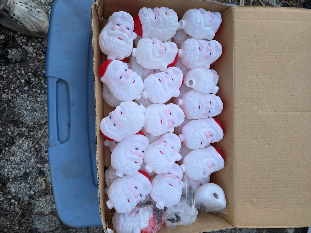 Vintage Santa String Light Heads and Lights - photo 2