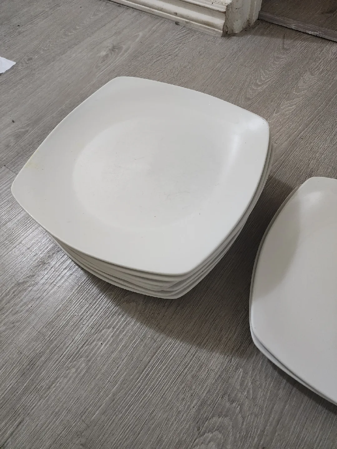 White Square Dinner Plates 10 Pcs image indicator(8)