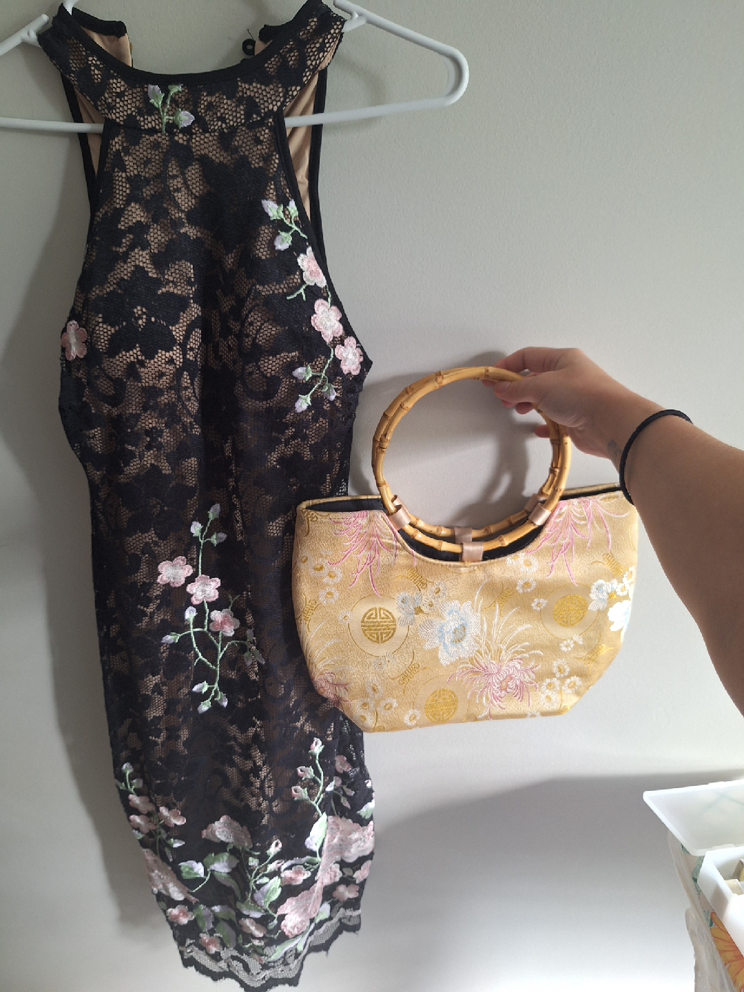 Lace Dress & Floral Handbag with Bamboo Handle 🌼