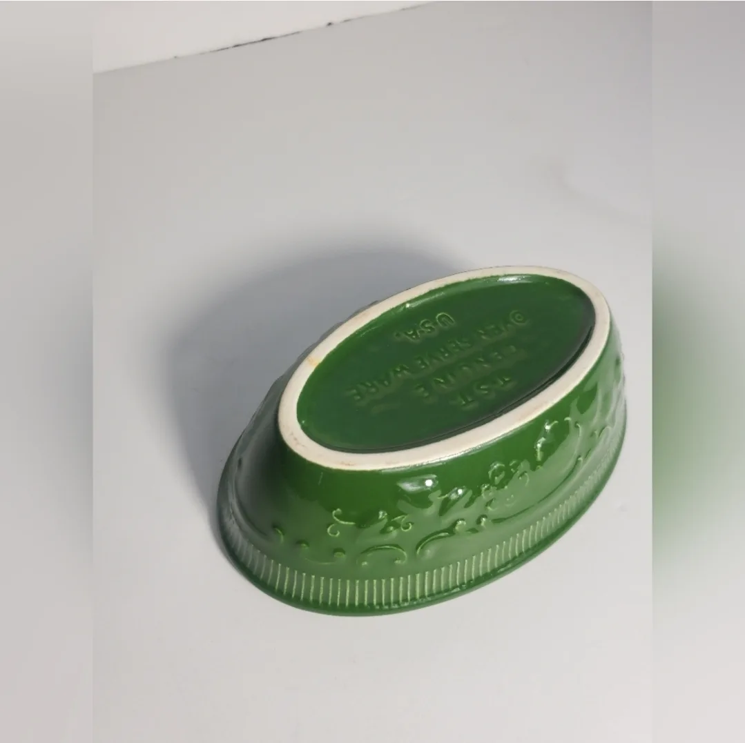 Vintage Genuine Glass Small Green Oval Bowl TST Serving USA image indicator(7)