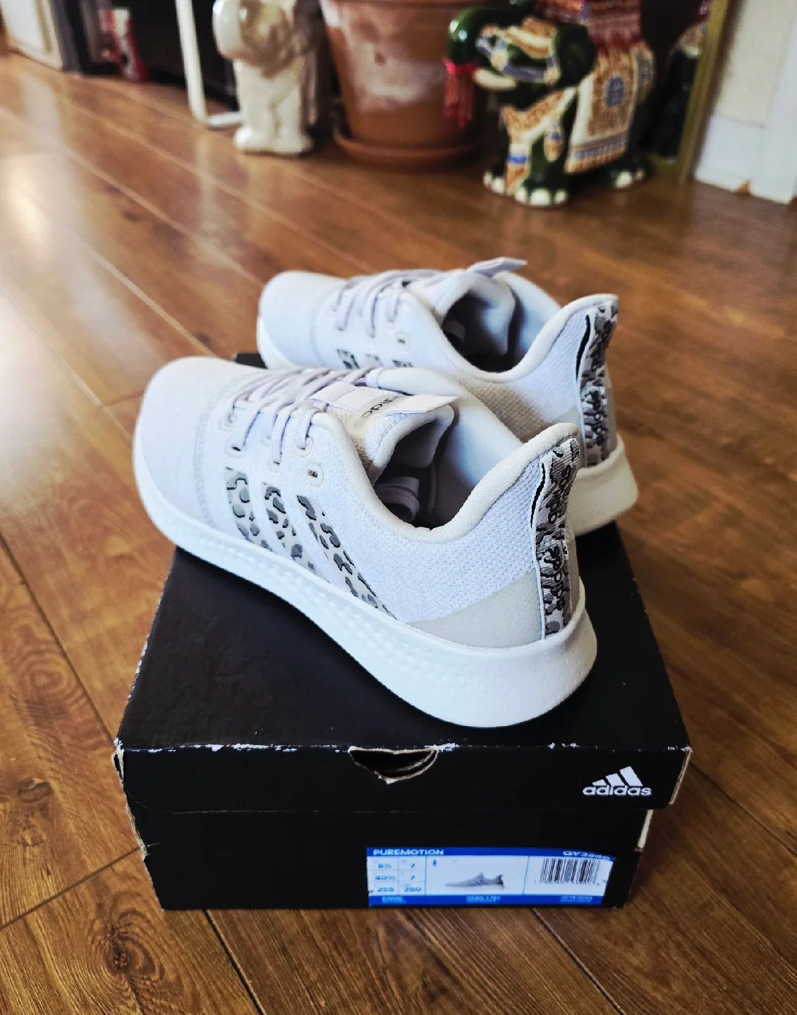 Adidas Puremotion Shoes Women Size 8.5 US image indicator(2)