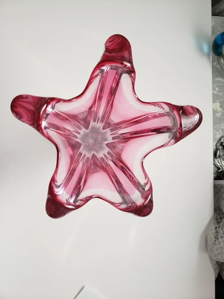 Bohemia Crystal Pink Vase image indicator(3)