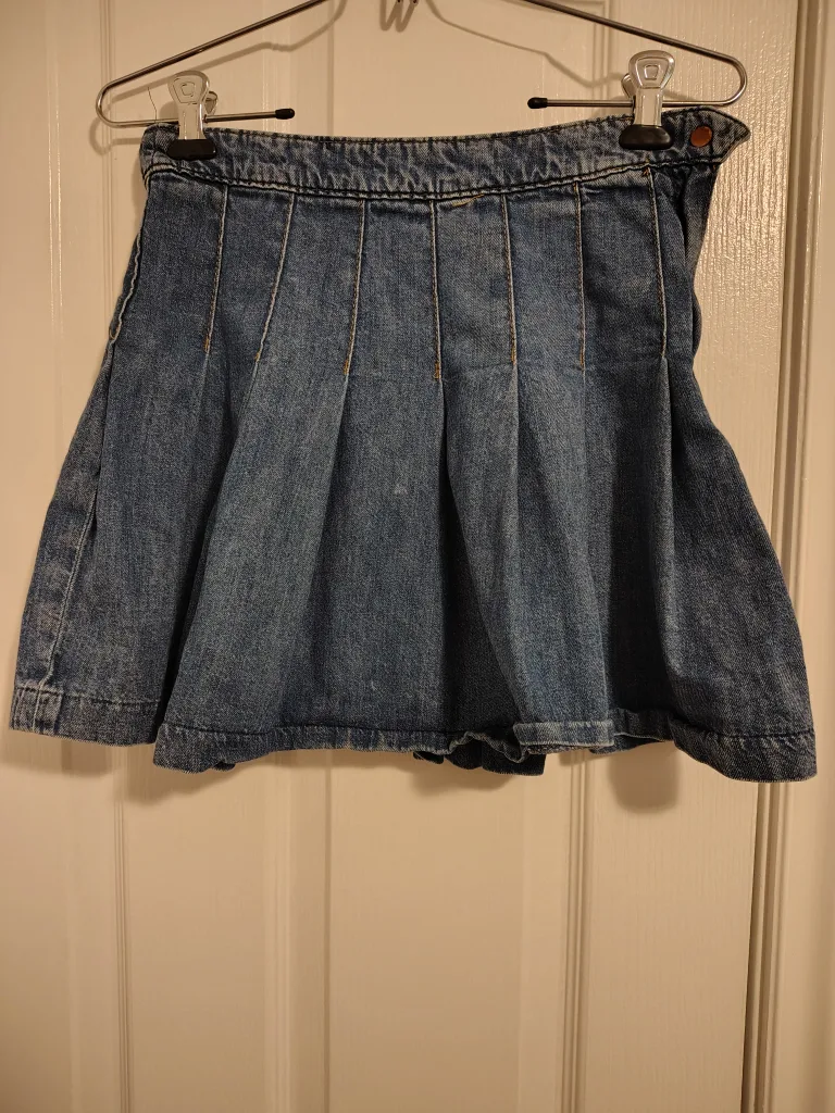 H&M Divided Denim Mini Skirt - Size 2 thumbnail