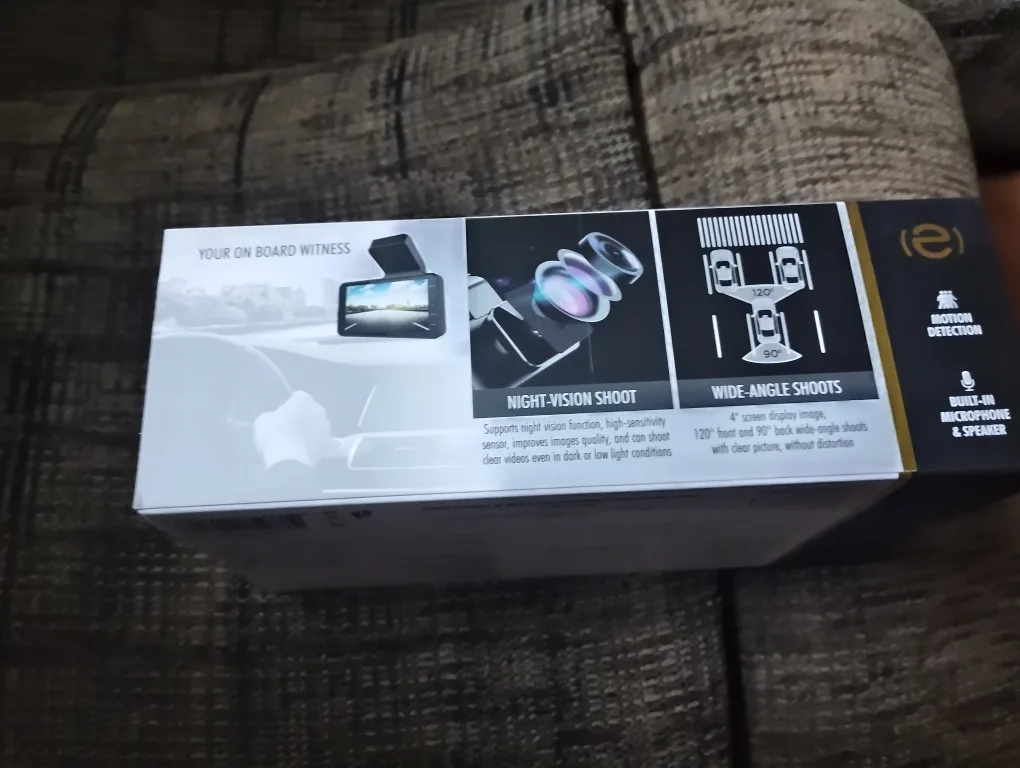 Dash Cam & Rear View - new in box image indicator(2)