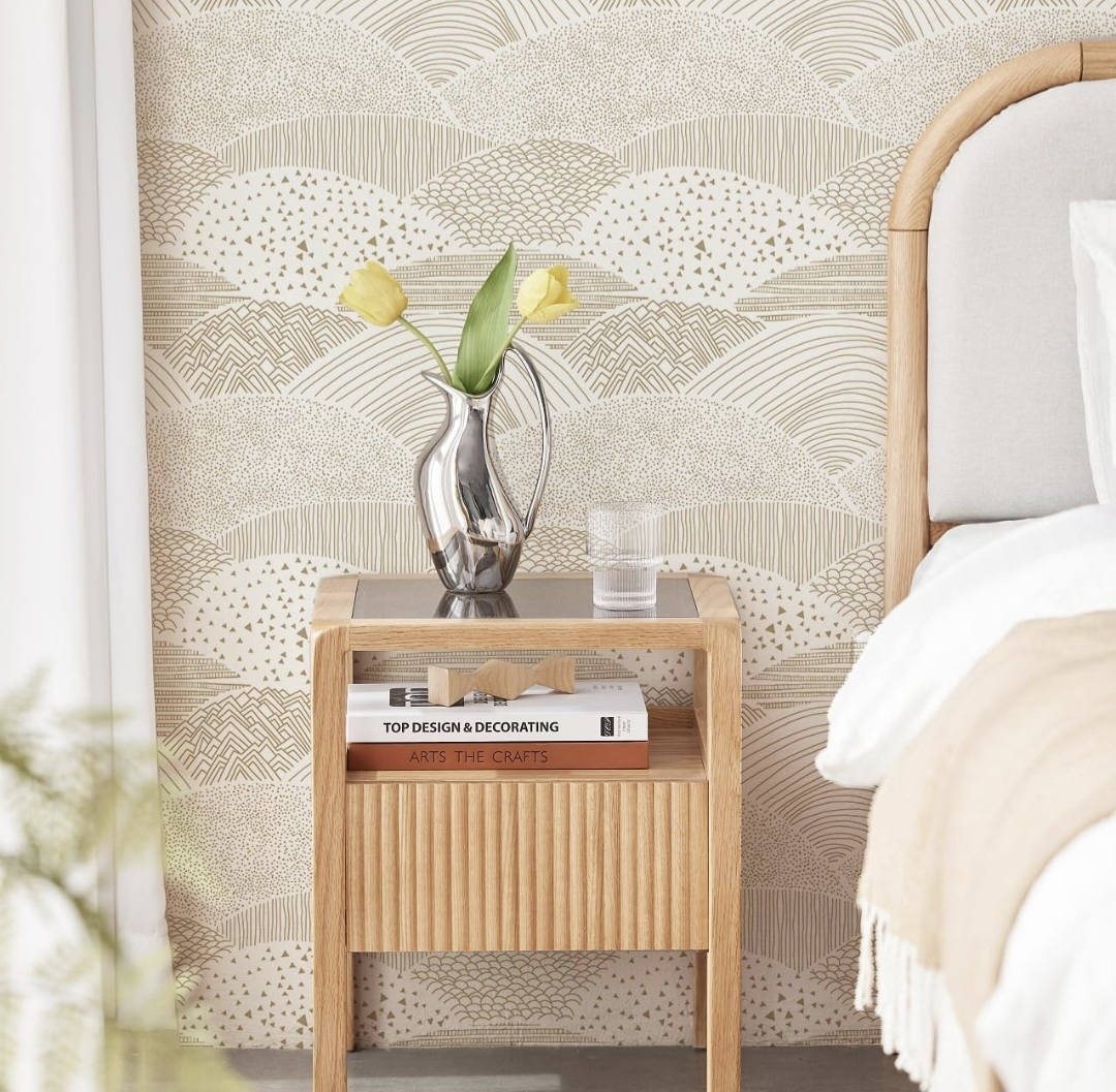 White and Gold Dot/Line Peel and Stick Wallpaper 17.3''x78.7'' - photo 3