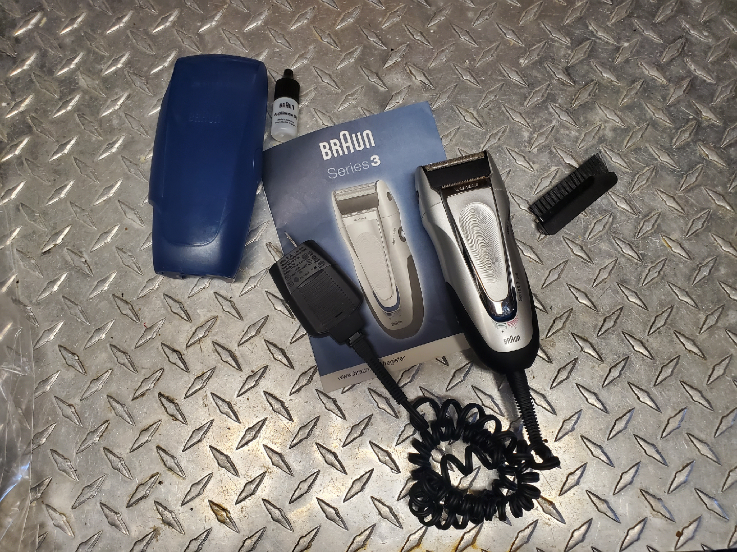 Braun Series 3 Electric Shaver