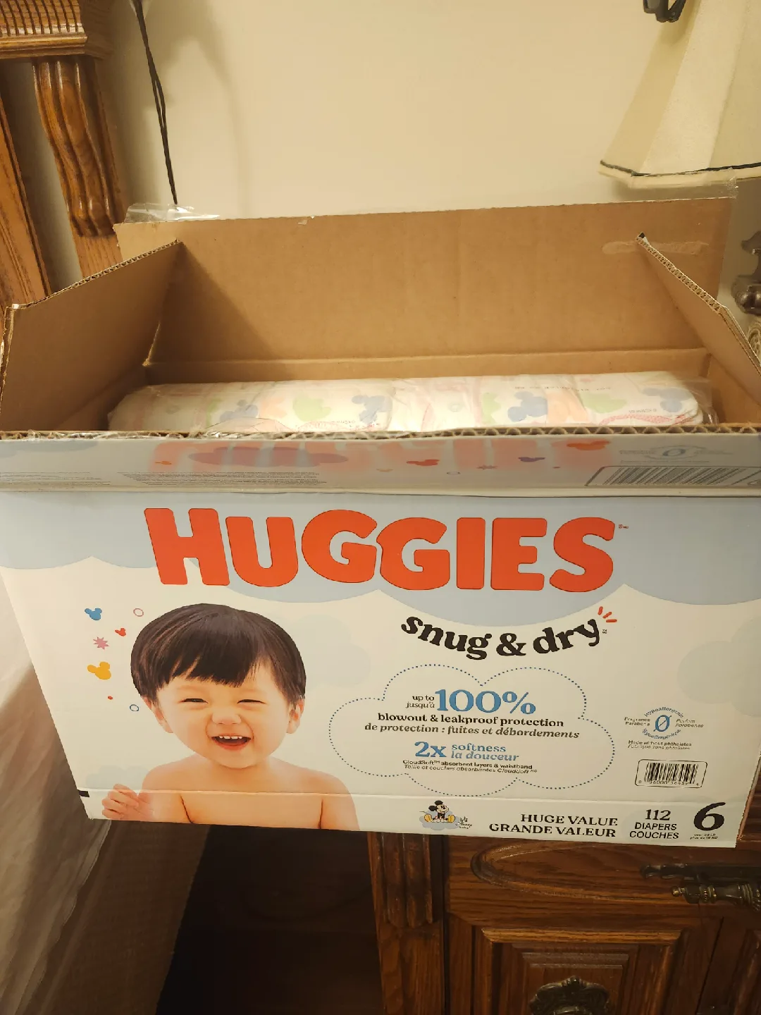Huggies Snug & Dry Size 6 Diapers - 112 Count thumbnail