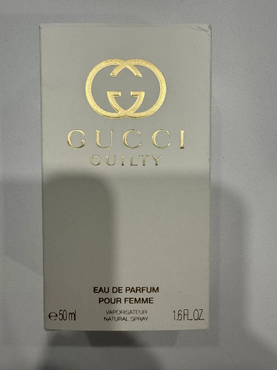 New Ariana Grande, Burberry, Hermès, YSL Perfume image indicator(8)