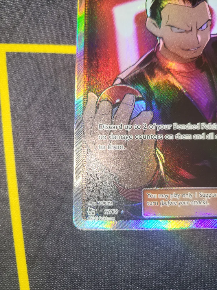 Hidden Fates TCG Set: Giovanni's Exile 67/68 image indicator(5)