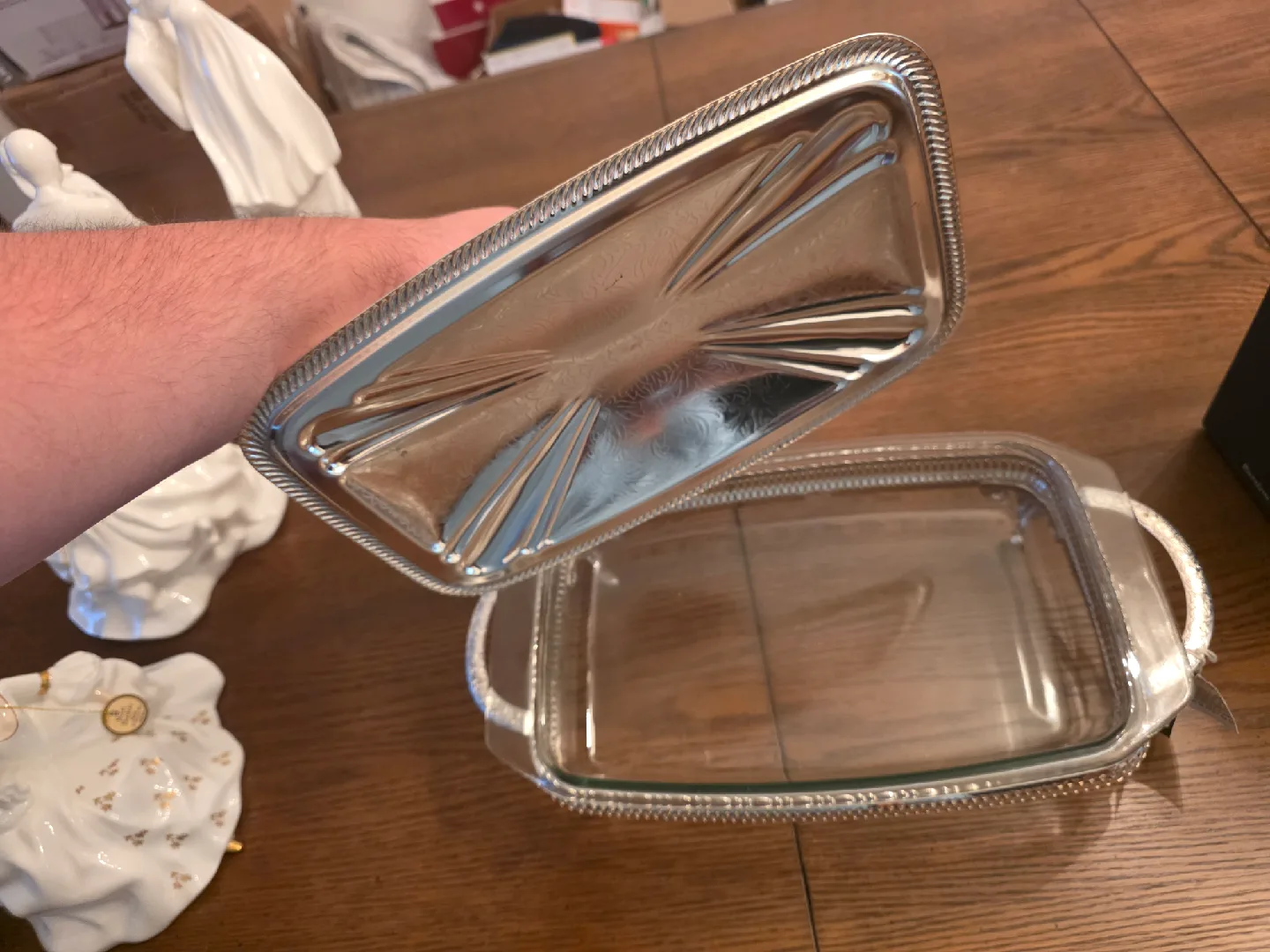 Queen Anne Silver Plated Table Server image indicator(3)