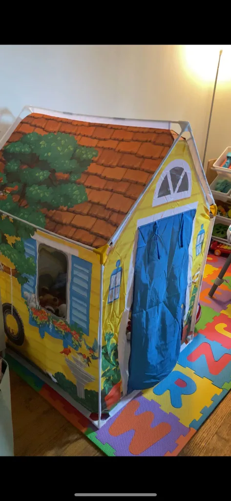 Melissa & Doug Cottage Playhouse image indicator(2)