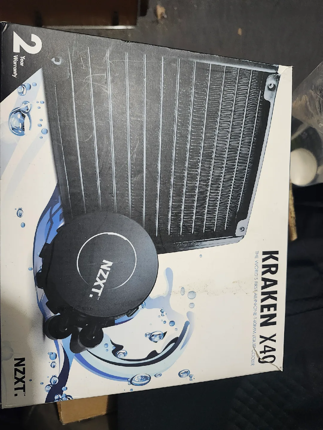 NZXT Kraken X40 Liquid Cooler thumbnail
