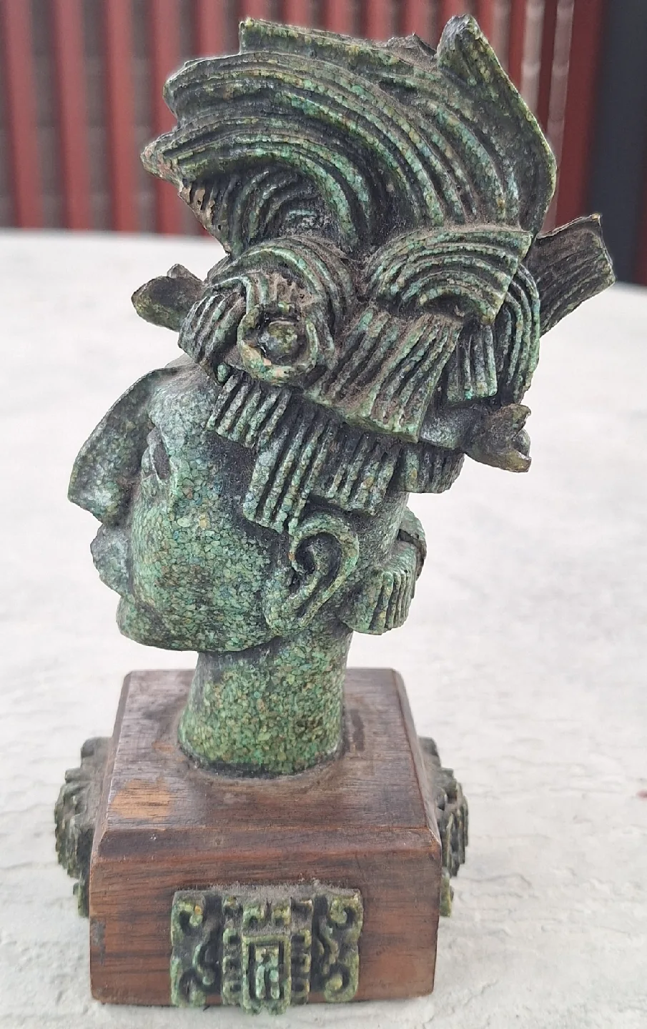 Vintage Crushed Malachite Mayan Aztec Head image indicator(2)