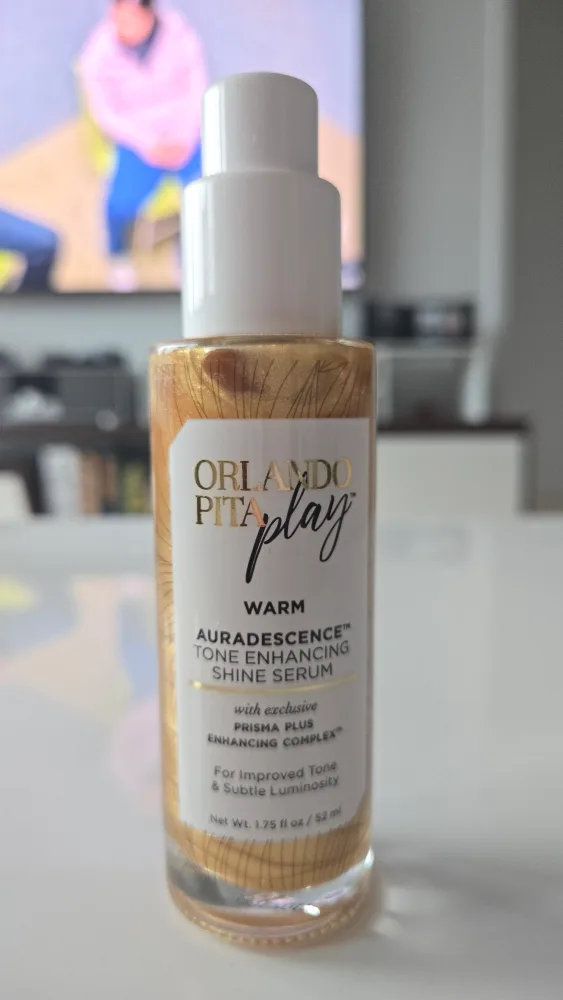 Orlando Pita Play Warm Tone Enhancing Shine Serum image indicator(2)