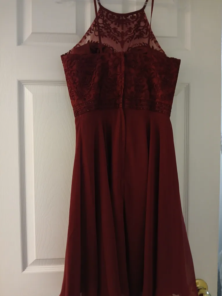 Burgundy Midlength Formal Dress - Size XS image indicator(3)