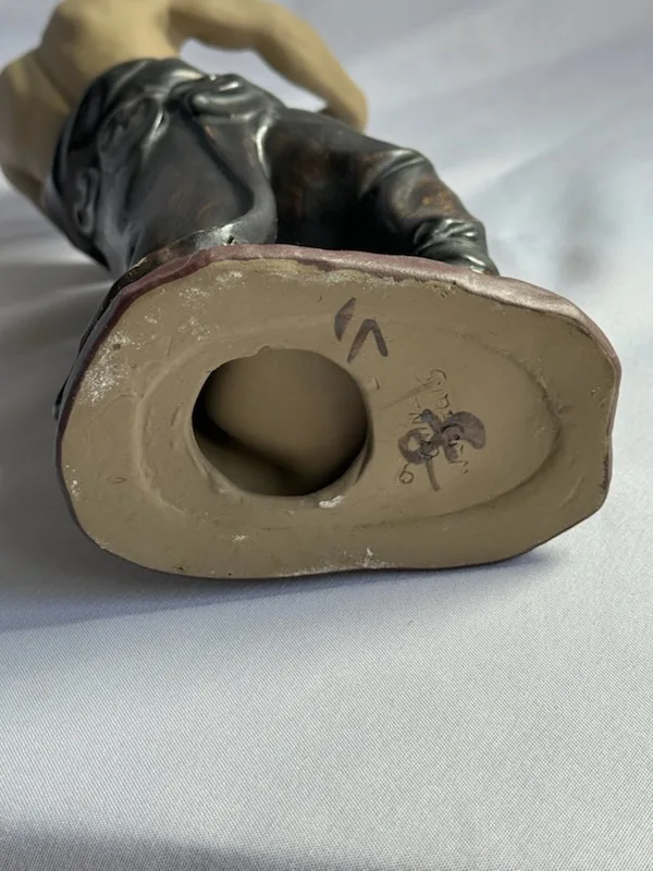 Kung Fu Monk Figurine image indicator(4)