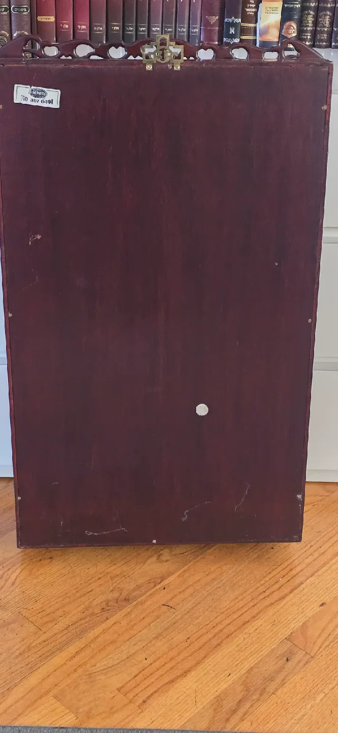 Antique China cabinet Curio Locking Glass door Wall mount 18 image indicator(5)