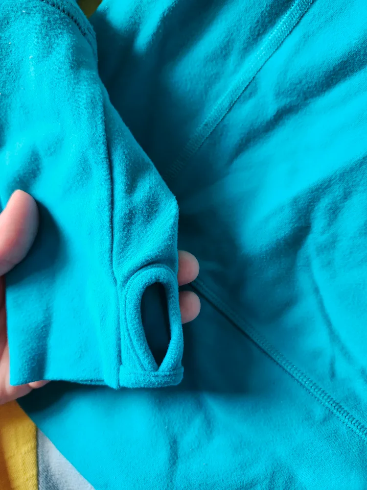 teal Lululemon hoodie/jacket image indicator(7)