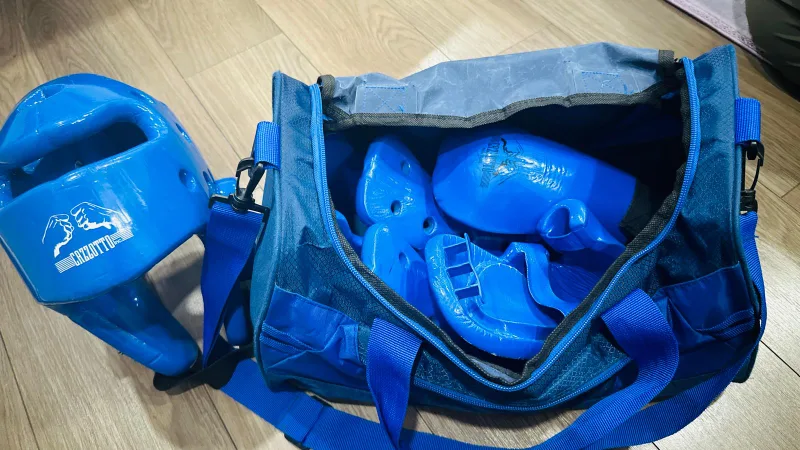 Cazzotto Inc. Karate Sparring Gear Set - Blue image indicator(10)