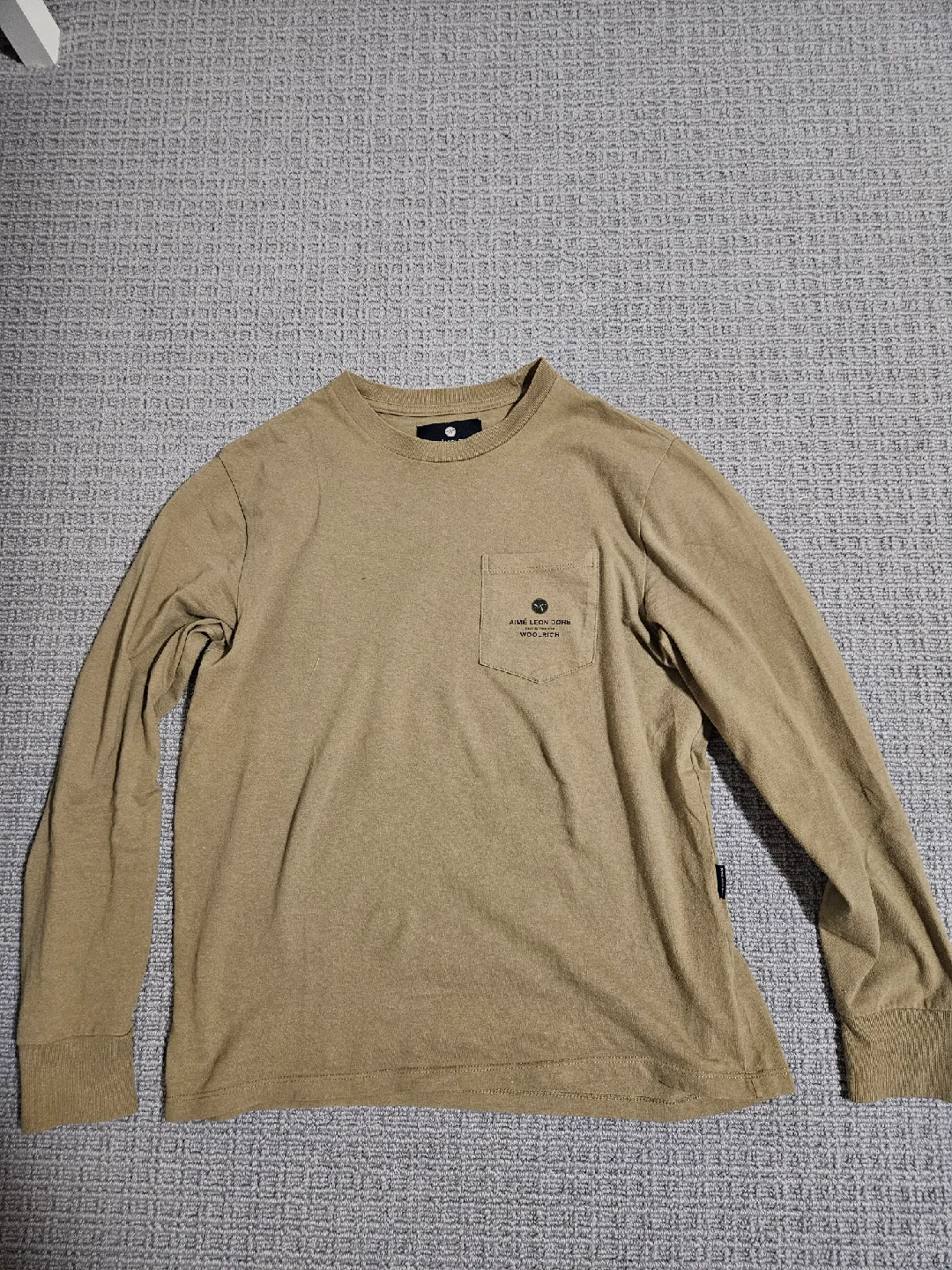 long sleeve tee Aime Leon Dore x Woolrich authentic image indicator(3)