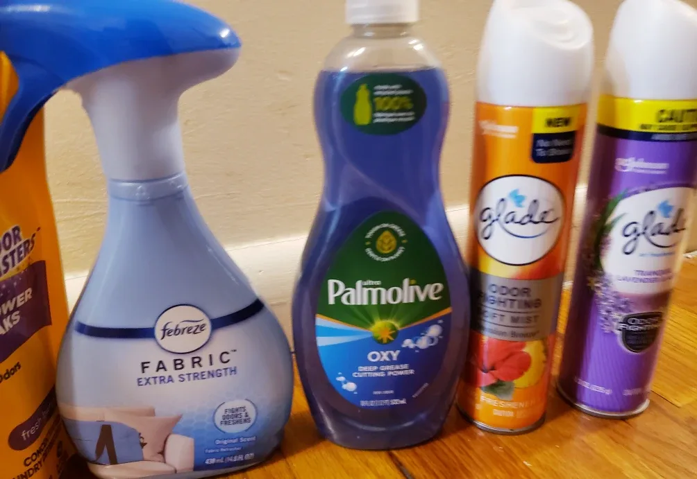 Arm & Hammer Febreeze ,Palmolive  Glade bundle image indicator(3)