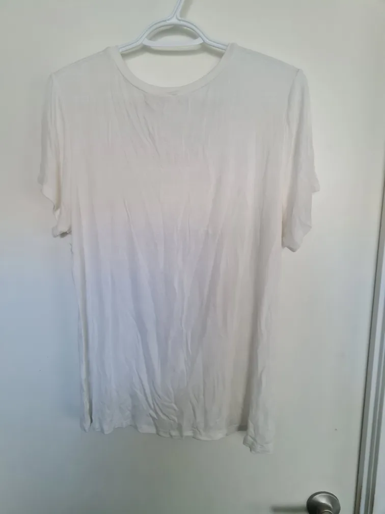 Whimsical Sun and Moon Tee size L image indicator(3)